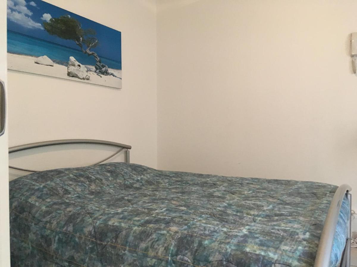Chambre Du Verger Francheville  Kültér fotó