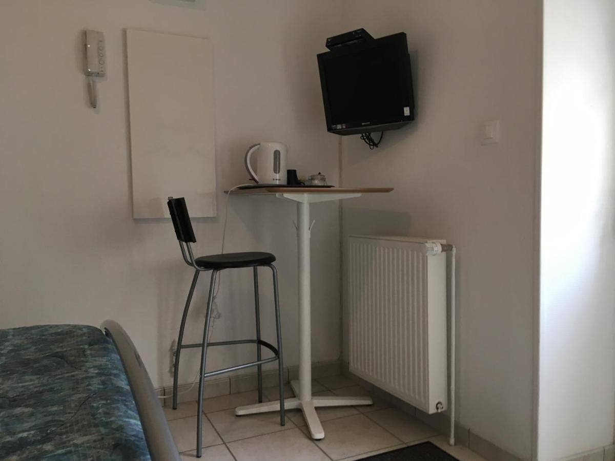 Chambre Du Verger Francheville  Kültér fotó